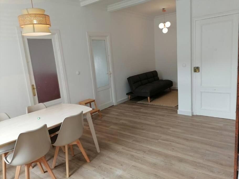 Apartamento Completamente Equipado Centro Φερόλ Εξωτερικό φωτογραφία