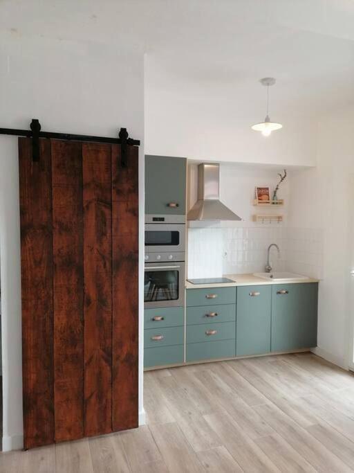 Apartamento Completamente Equipado Centro Φερόλ Εξωτερικό φωτογραφία