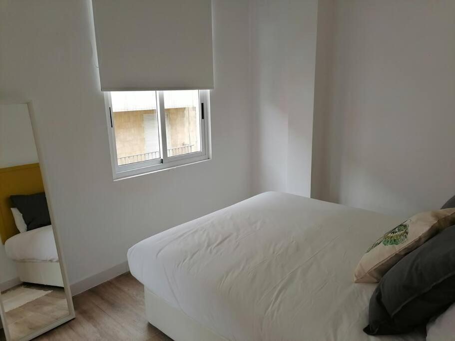 Apartamento Completamente Equipado Centro Φερόλ Εξωτερικό φωτογραφία
